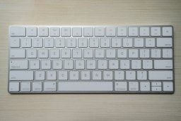 Teclado Mecânico RGB TKL